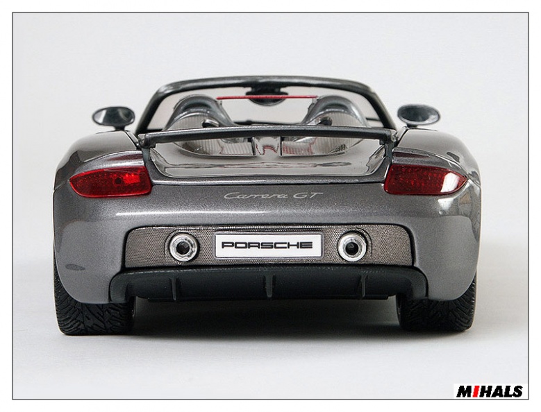 Porsche Carrera GT 10.jpg